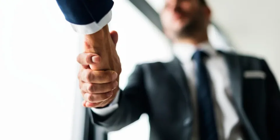 Projektowanie sklepów internetowych - Jak stworzyć atrakcyjny i efektywny e-commerce?